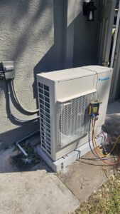 Daikin mini-split repair in Clearwater, FL.